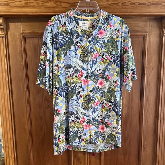 Tommy Bahama Men's Disney Mickey Minnie jungle jubilee L.E. size large - Picture 1 of 13